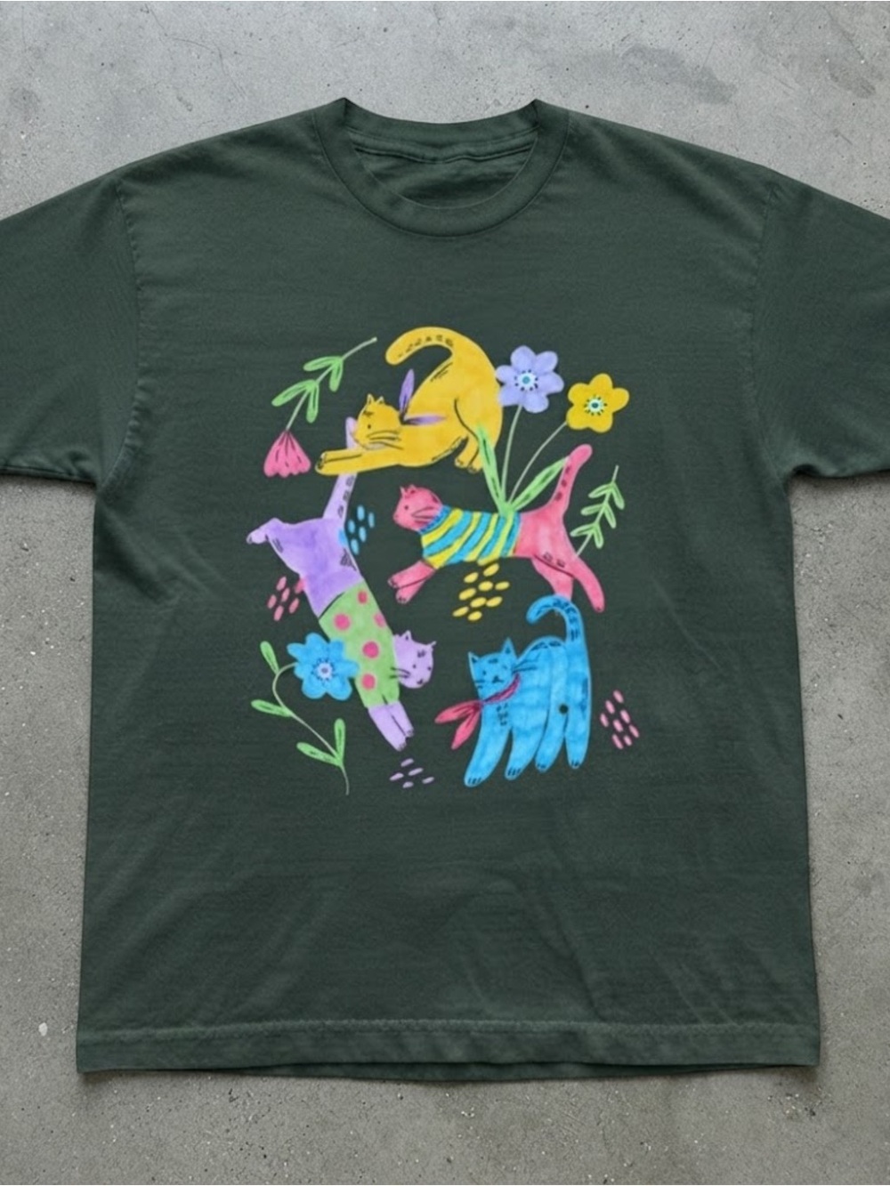 Colorful Cat Floral Graphic Green Heavy Cotton Gildan T-shirt
